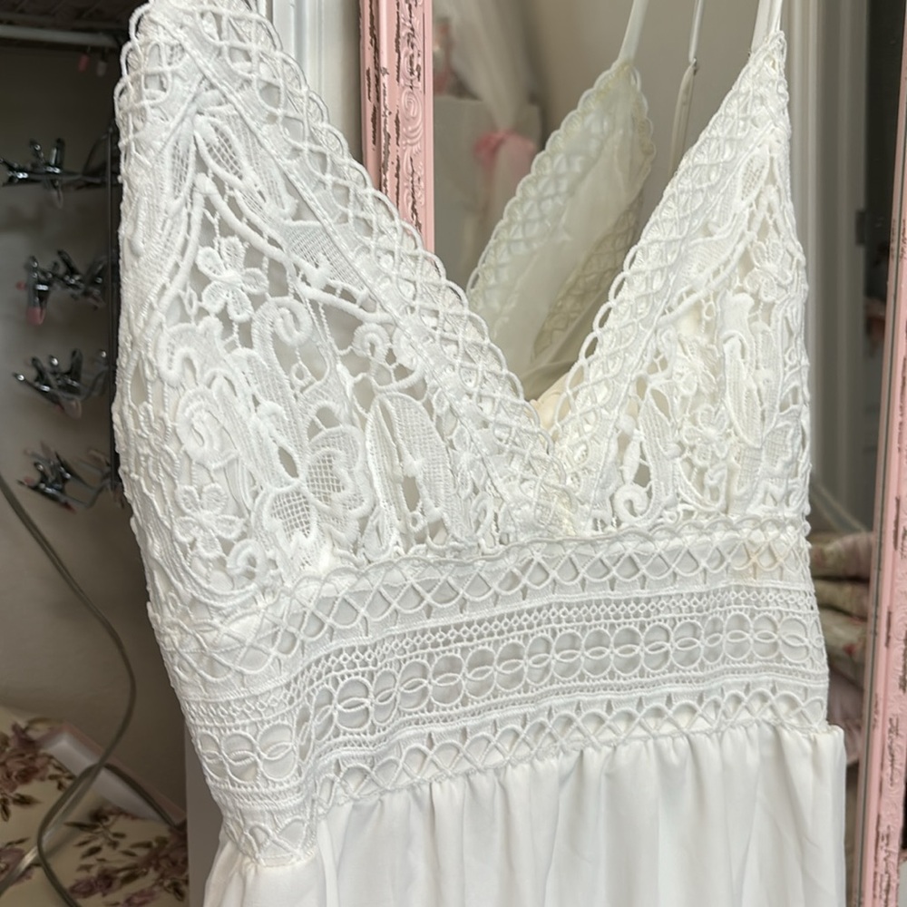 NWT! White Summer Dress - Picture 2 of 7